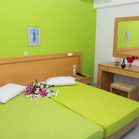 Lägenhetshotell Giakalis 3*