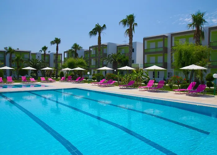 Giakalis Hotel apartamentowy 3*