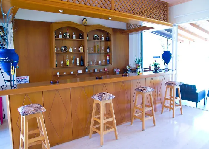 Giakalis Hotel apartamentowy 3*