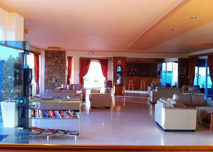 Giakalis Hotel apartamentowy 3*