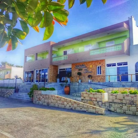 Hotel apartamentowy Giakalis 3*