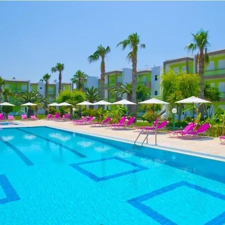 Giakalis Hotel apartamentowy 3*