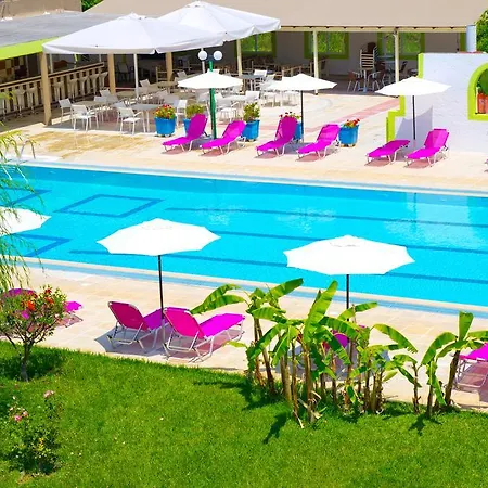 Hotel apartamentowy Giakalis 3*