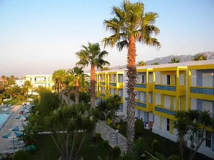 Giakalis Aparthotel 3*